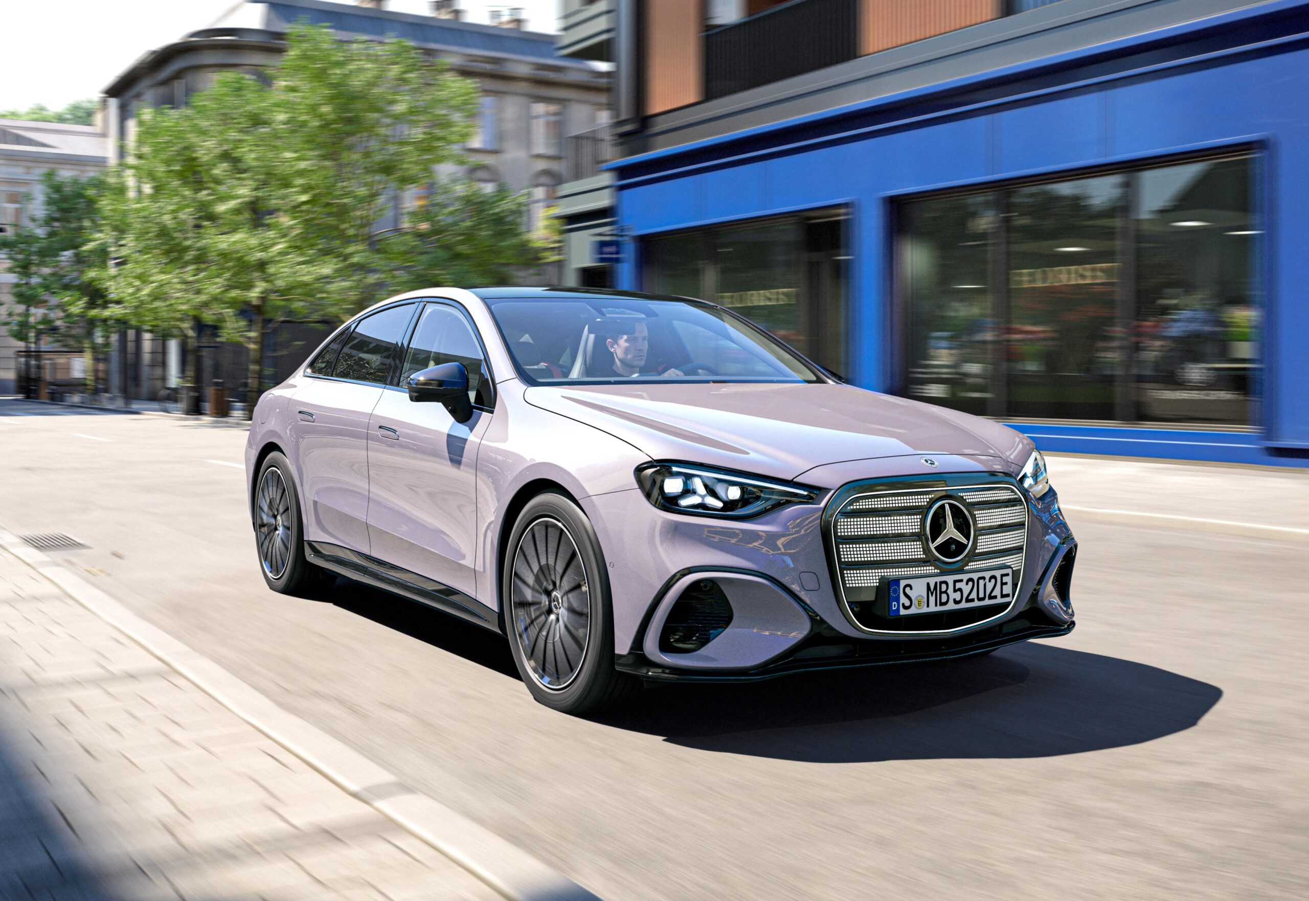 New electric Mercedes-Benz C-Class to start from €72,290